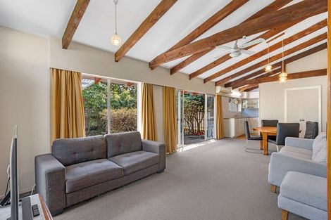 Photo of property in 2/8 Witbrock Crescent, Burnside, Christchurch, 8053