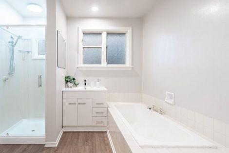 Photo of property in 149 Avonhead Road, Avonhead, Christchurch, 8042