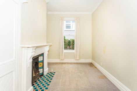 Photo of property in 16a Aikmans Road, Merivale, Christchurch, 8014