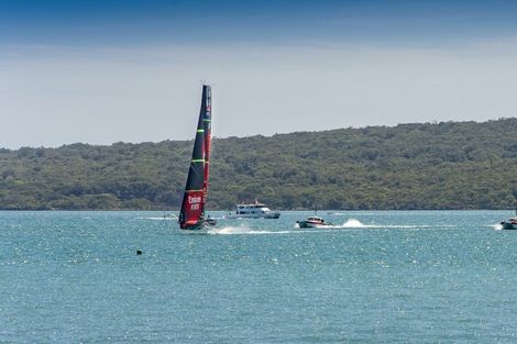 Photo of property in 48 Cheltenham Road, Devonport, Auckland, 0624