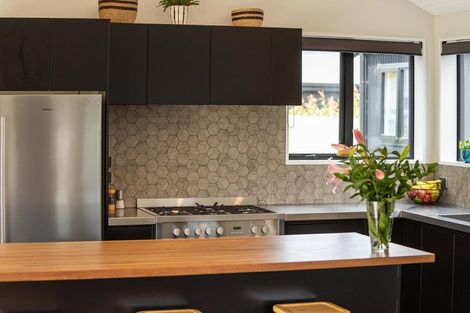 Photo of property in 8 Mulbury Way, Lower Shotover, Queenstown, 9304