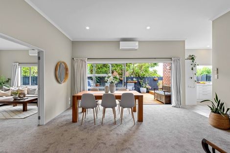 Photo of property in 11 Totara Views Drive, Red Beach, 0932