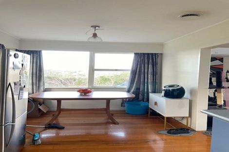 Photo of property in 48 Valley View Road, Glenfield, Auckland, 0629