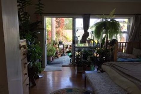 Photo of property in 2a Fenton Circus, Orakei, Auckland, 1071