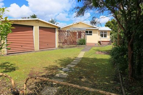 Photo of property in 147 Bruce Mclaren Road, Henderson, Auckland, 0612