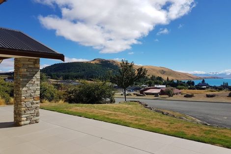 Photo of property in 2 Walter Black Place, Lake Tekapo, 7999