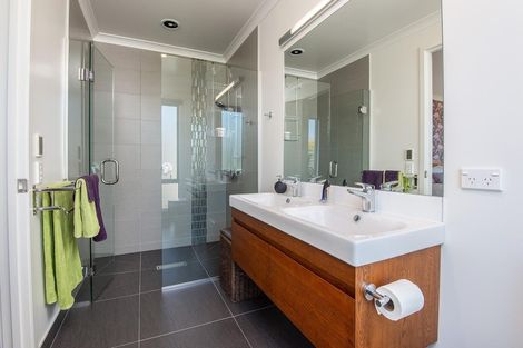 Photo of property in 5 Smiley Place, Mosgiel, 9024