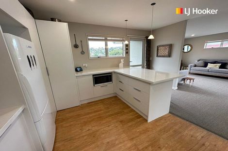 Photo of property in 58 Eglinton Road, The Glen, Dunedin, 9011