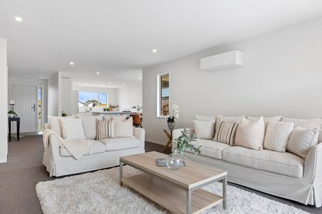 Photo of property in 2/30 Quaifes Road, Halswell, Christchurch, 8025