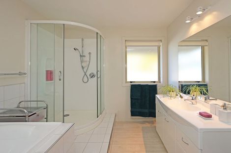 Photo of property in 70 Airedale Road, Weston, Oamaru, 9492