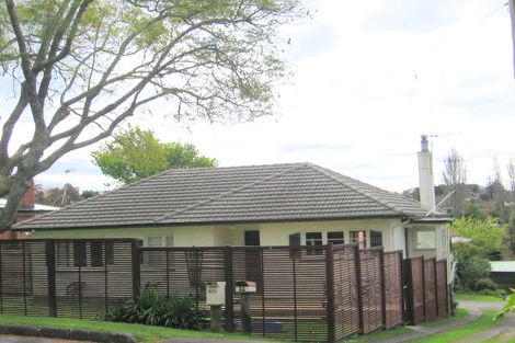 Photo of property in 97 Sutherland Road, Brookfield, Tauranga, 3110