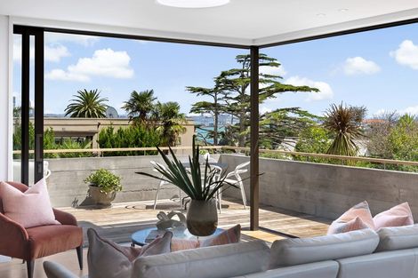 Photo of property in 8a Awarua Crescent, Orakei, Auckland, 1071