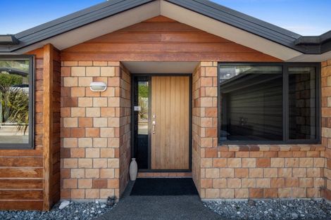 Photo of property in 12 Russell Street, Picton, 7220