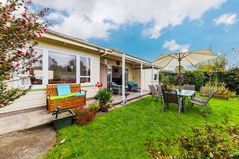 Photo of property in 2a Woodvale Road, Glen Eden, Auckland, 0602