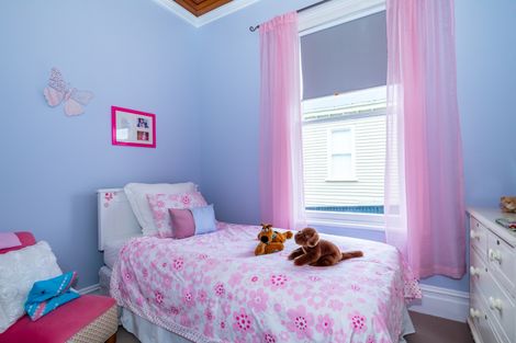 Photo of property in 290 Church Street, West End, Timaru, 7910