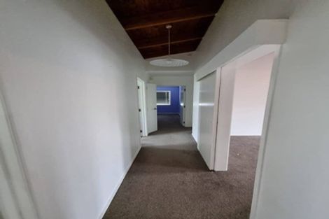 Photo of property in 116 Whangaparaoa Road, Red Beach, 0932