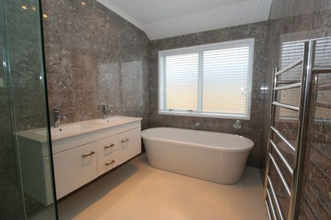 Photo of property in 9 Tuaia Street, Pyes Pa, Tauranga, 3112