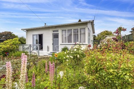 Photo of property in 79 Beach Street, Waikouaiti, 9510