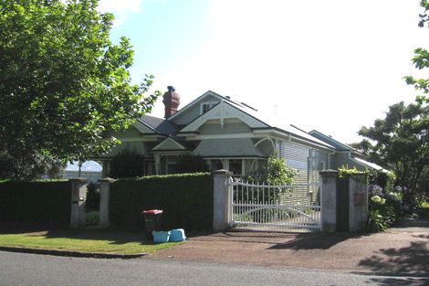 Photo of property in 19 Herne Bay Road, Herne Bay, Auckland, 1011