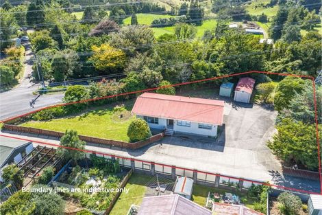 Photo of property in 22 Saxton Road, Upper Vogeltown, New Plymouth, 4310