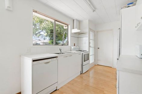 Photo of property in 1/118 Hillcrest Road, Papatoetoe, Auckland, 2025