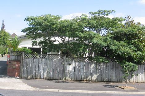 Photo of property in 1/14 Mahara Avenue, Birkenhead, Auckland, 0626