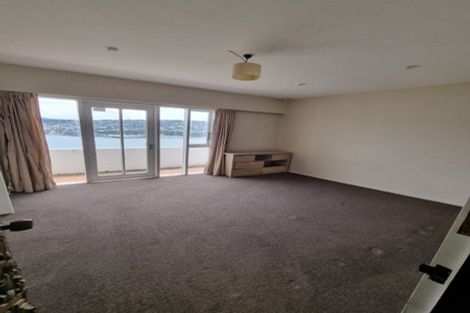 Photo of property in 9 Rangitane Street, Maupuia, Wellington, 6022