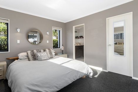 Photo of property in 15 Riddington Rise, Ohauiti, Tauranga, 3112