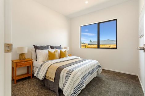 Photo of property in 10 Cutfield Lane, Kumeu, 0810