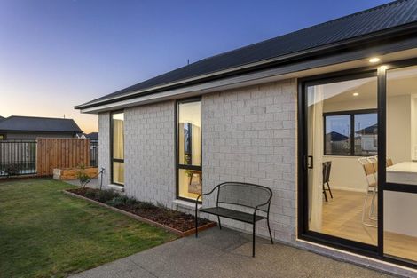 Photo of property in 37 Edlin Lane, Pegasus, 7612