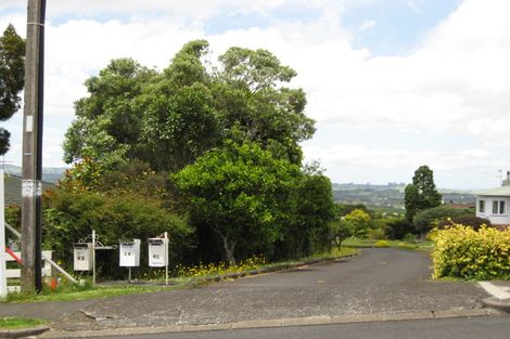 Photo of property in 42 Anzac Road, Pukekohe, 2120