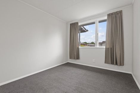 Photo of property in 2 Charwell Place, Highbury, Palmerston North, 4412