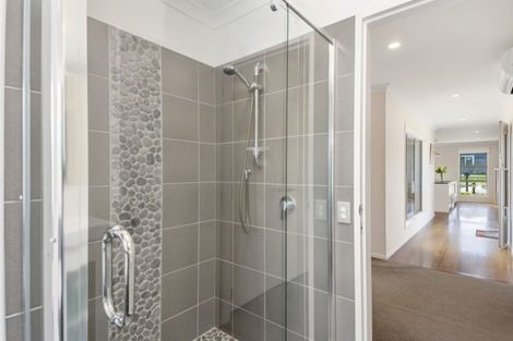 Photo of property in 120 Kenrigg Road, Kinloch, Taupo, 3377