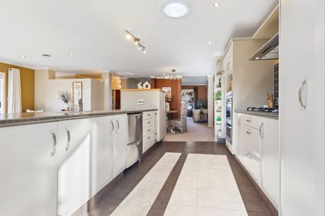 Photo of property in 8 Santa Maria Key, Papamoa Beach, Papamoa, 3118