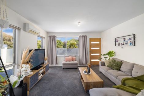 Photo of property in 2/528 Marine Parade, South New Brighton, Christchurch, 8062