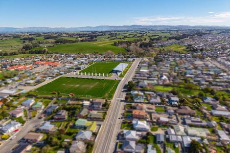 Photo of property in 327 Church Street, West End, Timaru, 7910