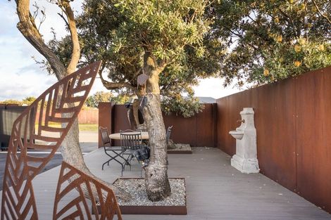 Photo of property in 5 Te Kiri Street, Himatangi Beach, Foxton, 4891