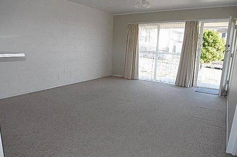 Photo of property in 7/15 Lloyd Avenue, Mount Albert, Auckland, 1025