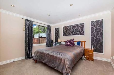 Photo of property in 12 Hillman Place, Ranui, Auckland, 0612
