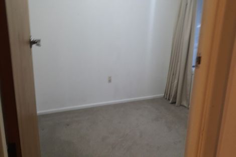 Photo of property in 4/65-67 East Coast Road, Castor Bay, Auckland, 0620