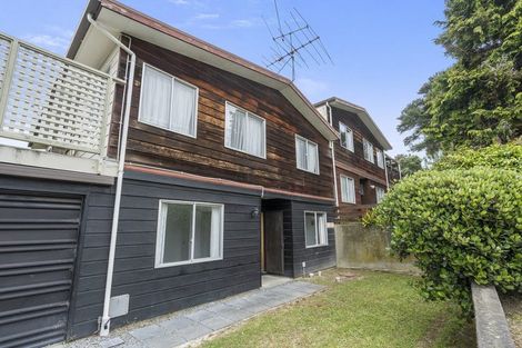 Photo of property in 16 Penryn Drive, Camborne, Porirua, 5026