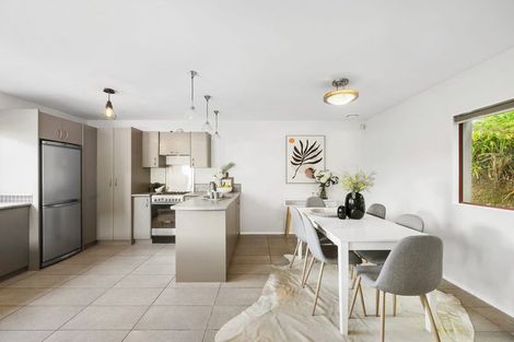 Photo of property in 29a Cave Road, Houghton Bay, Wellington, 6023