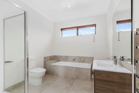 Photo of property in 24 Ara Kakara Avenue, Huapai, Kumeu, 0810