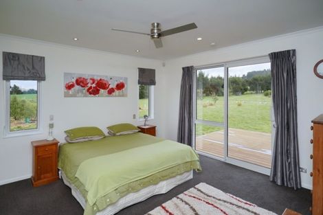 Photo of property in 330 Catherwoods Road, Cust, Rangiora, 7471