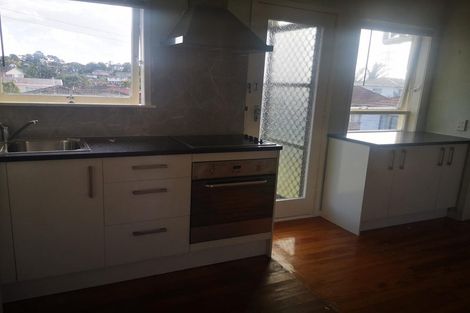 Photo of property in 3/45 The Avenue, Lynfield, Auckland, 1042