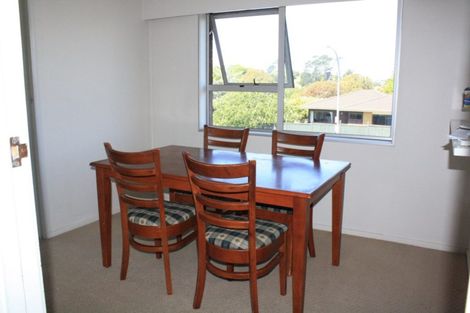 Photo of property in 1/47 Prince Regent Drive, Half Moon Bay, Auckland, 2012