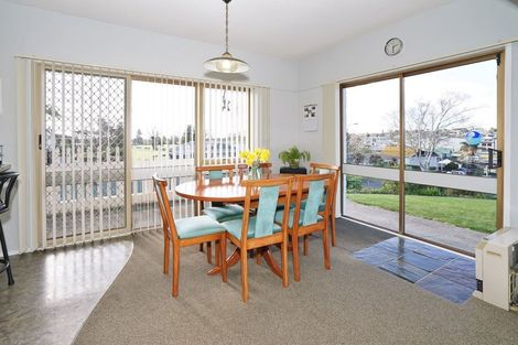 Photo of property in 9 Leyton Place, Nawton, Hamilton, 3200