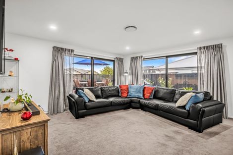 Photo of property in 4 Hapua Lane, Pegasus, 7612