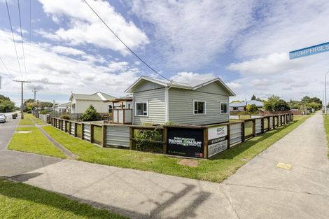 Photo of property in 1 Rimu Street, Strandon, New Plymouth, 4312