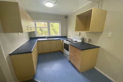 Photo of property in 95 Farmer Crescent, Taita, Lower Hutt, 5011